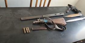 Իջևանի ոստիկանները խուզարկությամբ ապօրինի հրազեն են հայտնաբերել Իջևանի ոստիկանները խուզարկությամբ ապօրինի հրազեն են հայտնաբերել