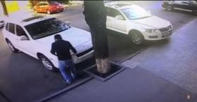 «Պորշի» լուսարձակները գողացած տղամարդը հայտնաբերվել ու կալանավորվել է «Պորշի» լուսարձակները գողացած տղամարդը հայտնաբերվել ու կալանավորվել է