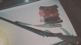 Վայքի ոստիկանները Արցախից բերված «Կալաշնիկովի» ինքնաձիգ և ռազմամթերք են հայտնաբերել Վայքի ոստիկանները Արցախից բերված «Կալաշնիկովի» ինքնաձիգ և ռազմամթերք են հայտնաբերել