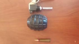 Կոտայքի մարզում ոստիկանները մի մեքենայի ստուգմամբ պայթուցիչով նռնակ են հայտնաբերել Կոտայքի մարզում ոստիկանները մի մեքենայի ստուգմամբ պայթուցիչով նռնակ են հայտնաբերել