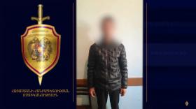 Կողոպուտ Երևանի Բեկնազարյան փողոցում․ Մաշտոցի ոստիկանները հայտնաբերել են ոսկյա շղթան հափշտակողին Կողոպուտ Երևանի Բեկնազարյան փողոցում․ Մաշտոցի ոստիկանները հայտնաբերել են ոսկյա շղթան հափշտակողին