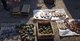 Ինքնաձիգներ, նռնակներ և այլն․ ոստիկանության բաժիններում Արցախից բերված զենք-զինամթերք է հանձնվել Ինքնաձիգներ, նռնակներ և այլն․ ոստիկանության բաժիններում Արցախից բերված զենք-զինամթերք է հանձնվել