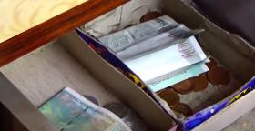 Էրեբունու ոստիկանները բնակարանային գողություններ են բացահայտել․ մեկ անձ ձերբակալվել է Էրեբունու ոստիկանները բնակարանային գողություններ են բացահայտել․ մեկ անձ ձերբակալվել է