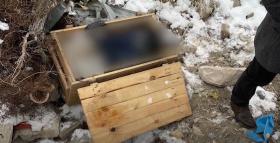 59-ամյա տղամարդուն ծեծելով սպանել, ապա դին արկղով տեղափոխել էին․ ոստիկանության բացահայտումը 59-ամյա տղամարդուն ծեծելով սպանել, ապա դին արկղով տեղափոխել էին․ ոստիկանության բացահայտումը