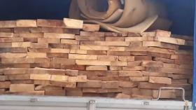 Գուգարքի ոստիկանները կանխեցին ապօրինի տախտակի գիշերային տեղափոխումը Գուգարքի ոստիկանները կանխեցին ապօրինի տախտակի գիշերային տեղափոխումը