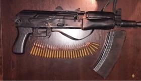 «Կալաշնիկովի» ինքնաձիգների առգրավման ու կամավոր հանձնման դեպքեր ոստիկանության Նոր Նորքի բաժնում «Կալաշնիկովի» ինքնաձիգների առգրավման ու կամավոր հանձնման դեպքեր ոստիկանության Նոր Նորքի բաժնում