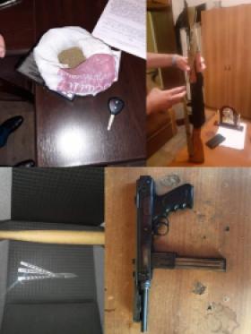 Ոստիկանության  ծառայողներն Արաբկիր, Աջափնյակ և Դավիթաշեն վարչական շրջաններում իրականացրել են ուժեղացված ծառայություն (ԼՈՒՍԱՆԿԱՐՆԵՐ) Ոստիկանության  ծառայողներն Արաբկիր, Աջափնյակ և Դավիթաշեն վարչական շրջաններում իրականացրել են ուժեղացված ծառայություն (ԼՈՒՍԱՆԿԱՐՆԵՐ)