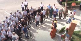 Զոհված ոստիկանների հիշատակը հավերժացնող հուշարձանի բացման արարողություն Արմավիրում
