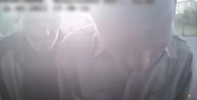 Տեսագրությունում պատկերված անձինք կասկածվում են ուրիշի բանկային քարտով փող կանխիկացնելու համար Տեսագրությունում պատկերված անձինք կասկածվում են ուրիշի բանկային քարտով փող կանխիկացնելու համար