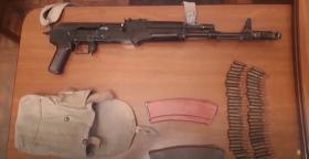 Ոստիկանության բաժիններում մի խումբ անձինք ապօրինի զենք-զինամթերք են կամավոր հանձնել Ոստիկանության բաժիններում մի խումբ անձինք ապօրինի զենք-զինամթերք են կամավոր հանձնել