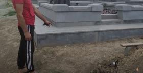 Գերեզմանատներից բազալտե սալիկներ էր գողացել և օգտագործել այլ գերեզմանների շինարարությունում Գերեզմանատներից բազալտե սալիկներ էր գողացել և օգտագործել այլ գերեզմանների շինարարությունում