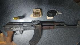 Ապօրինի զենք-զինամթերքի կամավոր հանձնման ուղղությամբ բացատրական աշխատանքը շարունակվում է Ապօրինի զենք-զինամթերքի կամավոր հանձնման ուղղությամբ բացատրական աշխատանքը շարունակվում է