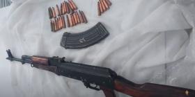 Ոստիկանության բաժիններում ապօրինի զենք-զինամթերքի կամավոր հանձնման գործընթացը շարունակվում է Ոստիկանության բաժիններում ապօրինի զենք-զինամթերքի կամավոր հանձնման գործընթացը շարունակվում է