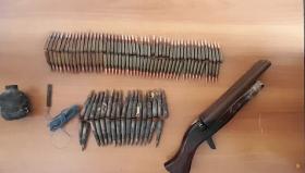 Գնդացիր, ինքնաձիգներ, նռնակներ. Կոտայքի մարզի ոստիկանների բացատրական աշխատանքի արդյունքը Գնդացիր, ինքնաձիգներ, նռնակներ. Կոտայքի մարզի ոստիկանների բացատրական աշխատանքի արդյունքը