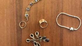 Գողություններ անող խմբի անդամները կալանավորվել են Գողություններ անող խմբի անդամները կալանավորվել են