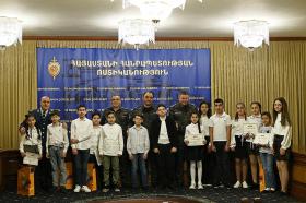 «Ոստիկանի մասնագիտությունն իմ պատկերացմամբ» խորագրով շարադրության մրցույթ «Ոստիկանի մասնագիտությունն իմ պատկերացմամբ» խորագրով շարադրության մրցույթ