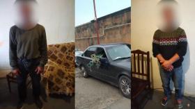 Նաիրիի բաժնի ոստիկանները դարանակալել ու գողությունից րոպեներ անց բռնել են կասկածվողներին Նաիրիի բաժնի ոստիկանները դարանակալել ու գողությունից րոպեներ անց բռնել են կասկածվողներին