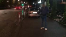 Տաքսու վարորդը գողացել էր զբոսաշրջիկի դրամապանակը Տաքսու վարորդը գողացել էր զբոսաշրջիկի դրամապանակը