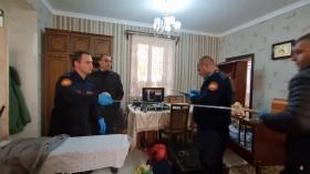 Պեմզաշենում կատարված սպանությունների գործով ակնկալվում է քաղաքացիների աջակցությունն ու խոստացվում դրամական պարգև Պեմզաշենում կատարված սպանությունների գործով ակնկալվում է քաղաքացիների աջակցությունն ու խոստացվում դրամական պարգև