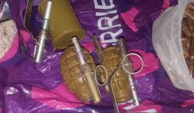 Ապօրինի պահվող զենք-զինամթերքի կամավոր հանձնումներ Վայոց ձորի մարզային վարչության ենթակա բաժիններում Ապօրինի պահվող զենք-զինամթերքի կամավոր հանձնումներ Վայոց ձորի մարզային վարչության ենթակա բաժիններում