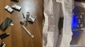 Տիգրան Մեծի պողոտայում ծառայություն իրականացրած պարեկները հայտնաբերել են թմրանյութ Տիգրան Մեծի պողոտայում ծառայություն իրականացրած պարեկները հայտնաբերել են թմրանյութ