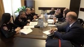 ՆԳ նախարարությունում տեղի ունեցավ անչափահասների անվտանգության ապահովման վերաբերյալ աշխատանքային հանդիպում ՆԳ նախարարությունում տեղի ունեցավ անչափահասների անվտանգության ապահովման վերաբերյալ աշխատանքային հանդիպում