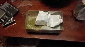 Բնակարանում թմրամիջոցներ էր պահում․ Դիլիջանի ոստիկանների բացահայտումը Բնակարանում թմրամիջոցներ էր պահում․ Դիլիջանի ոստիկանների բացահայտումը