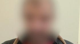 Եղբայրը սպառնացել էր կտրել քրոջ պարանոցը՝ պահանջելով ադամանդյա մատանին Եղբայրը սպառնացել էր կտրել քրոջ պարանոցը՝ պահանջելով ադամանդյա մատանին