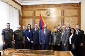 ՀՀ ՆԳ նախարարն ընդունել է ԱՄՆ Կանզասի նահանգապետ Լորա Քելլիի գլխավորած պատվիրակությանը ՀՀ ՆԳ նախարարն ընդունել է ԱՄՆ Կանզասի նահանգապետ Լորա Քելլիի գլխավորած պատվիրակությանը