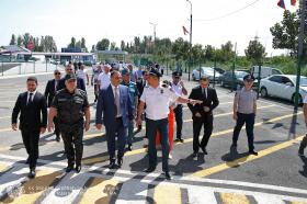 Վարորդական իրավունքի վկայականների և համարանիշերի հետ կապված գործարքները նոր սրահում և նոր որակով՝ ՆԳՆ Արտաշատի հաշվառման-քննական նոր բաժանմունքում Վարորդական իրավունքի վկայականների և համարանիշերի հետ կապված գործարքները նոր սրահում և նոր որակով՝ ՆԳՆ Արտաշատի հաշվառման-քննական նոր բաժանմունքում