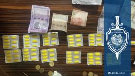 Անձնական խուզարկությամբ տղամարդկանց մոտ հոգեմետ հաբեր են հայտնաբերվել Անձնական խուզարկությամբ տղամարդկանց մոտ հոգեմետ հաբեր են հայտնաբերվել